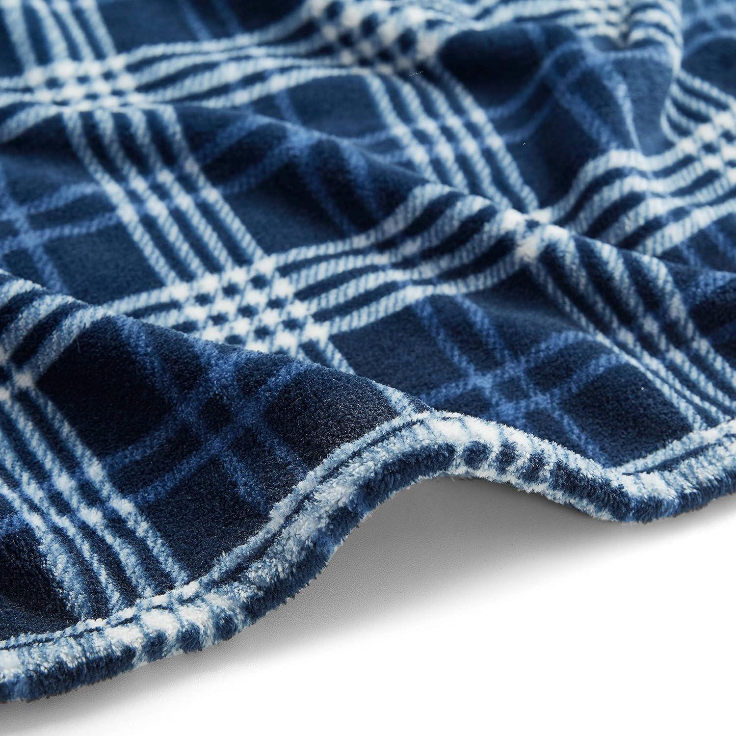 imageNautica  Twin Blanket Soft Plush Fleece Bedding Ideal for Bed or Couch Dorm Essentials OekoTex Certified Winter Tattersall RedGillbrooke