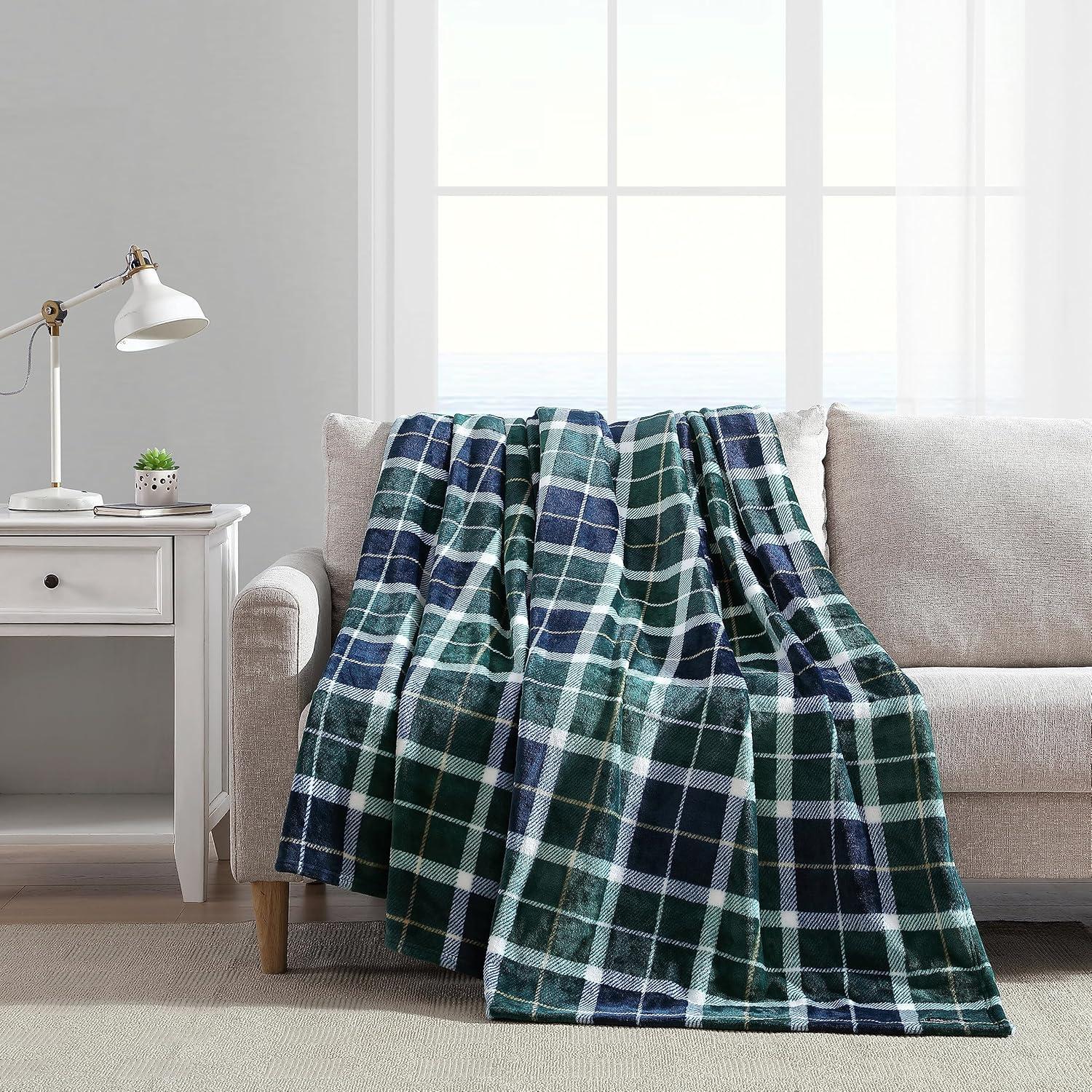 imageNautica  Twin Blanket Soft Plush Fleece Bedding Ideal for Bed or Couch Dorm Essentials OekoTex Certified Winter Tattersall RedNorthsail Plaid Navy