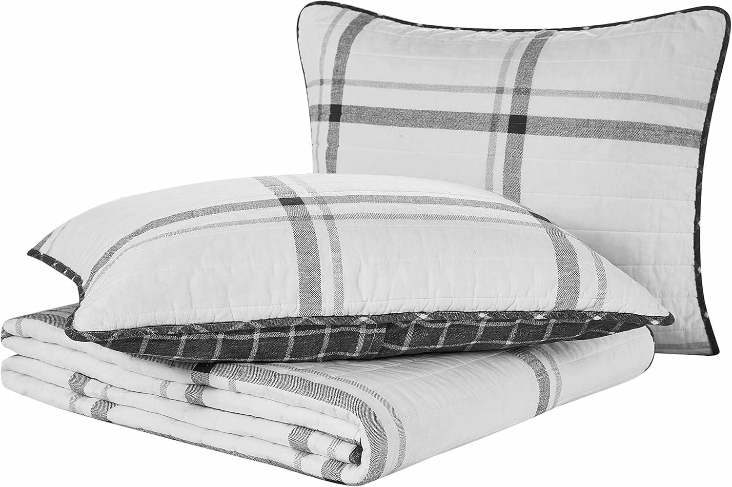 imageNautica  Twin Quilt Set All Season Cotton Bedding with Matching Sham Dorm Room Essentials Fleetville GreyWhite TwinTwin