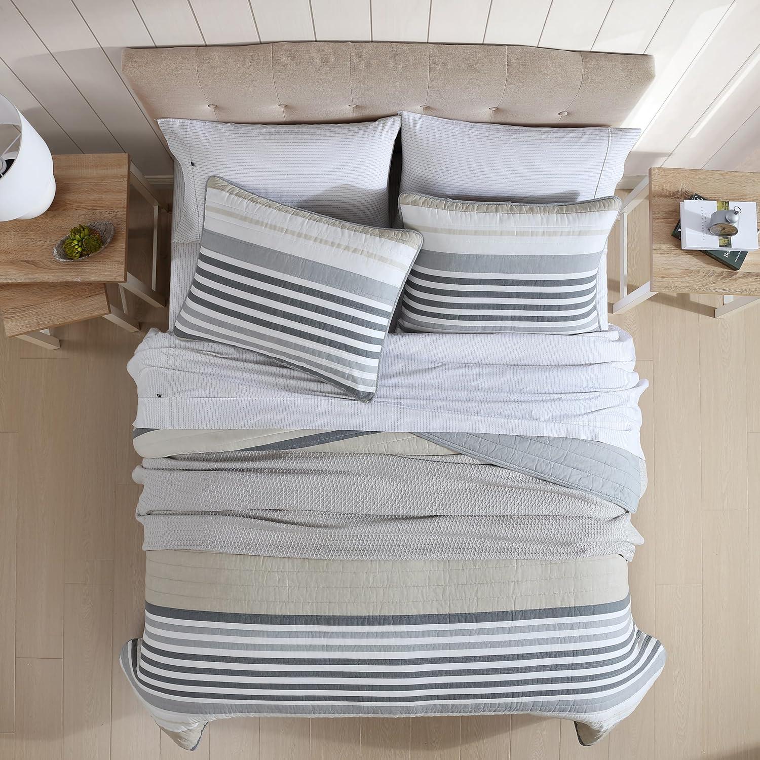 imageNautica  Twin Quilt Set Reversible Cotton Bedding with Matching Sham Modern Home Decor for All Seasons Dover Beige TwinDover Beige