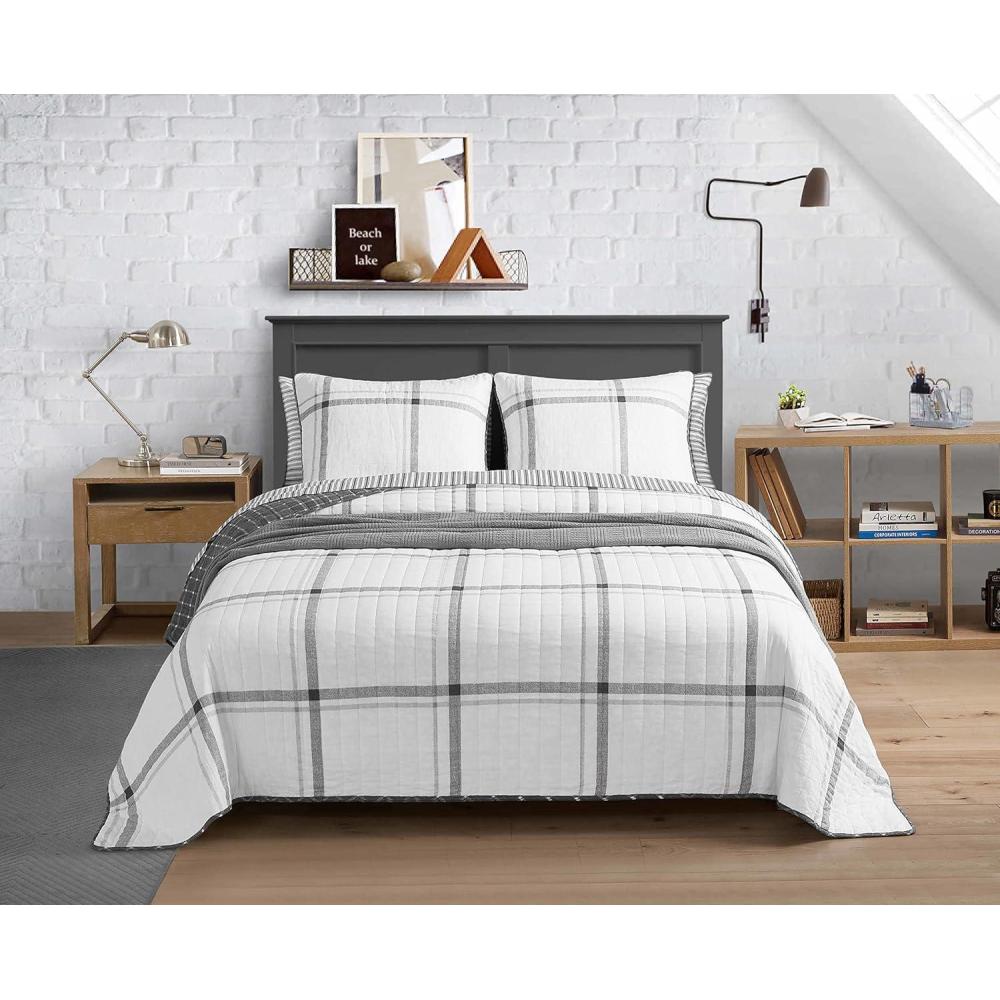 imageNautica  Twin Quilt Set All Season Cotton Bedding with Matching Sham Dorm Room Essentials Fleetville GreyWhite TwinKing